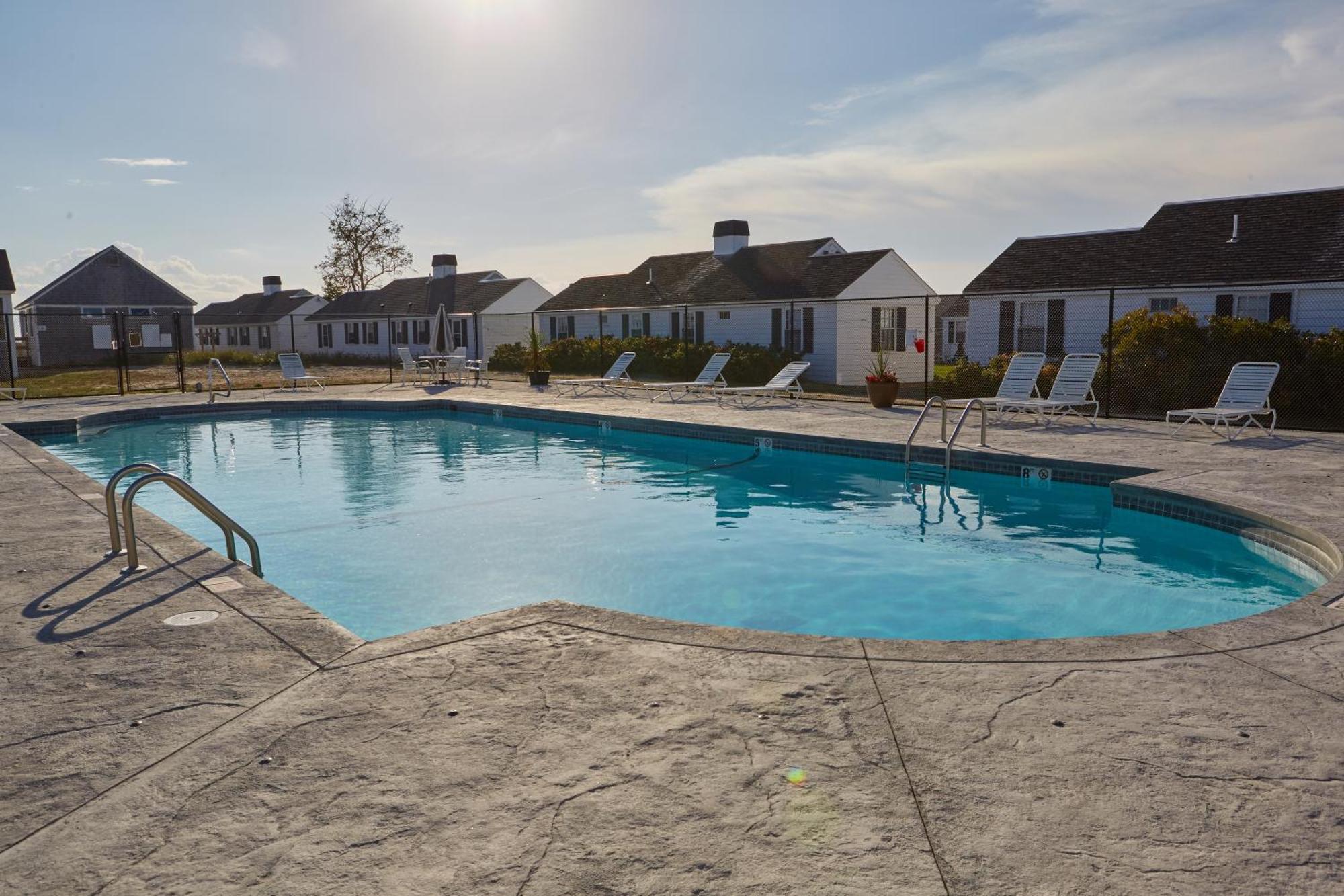 Kalmar Village & Tradewinds North Truro Exterior photo